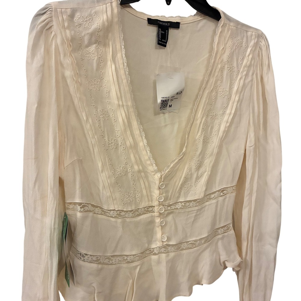 Forever 21 Ivory Top NWT Whimsy Fairy Embroidered Lace Trim Size M Y2K Cottage